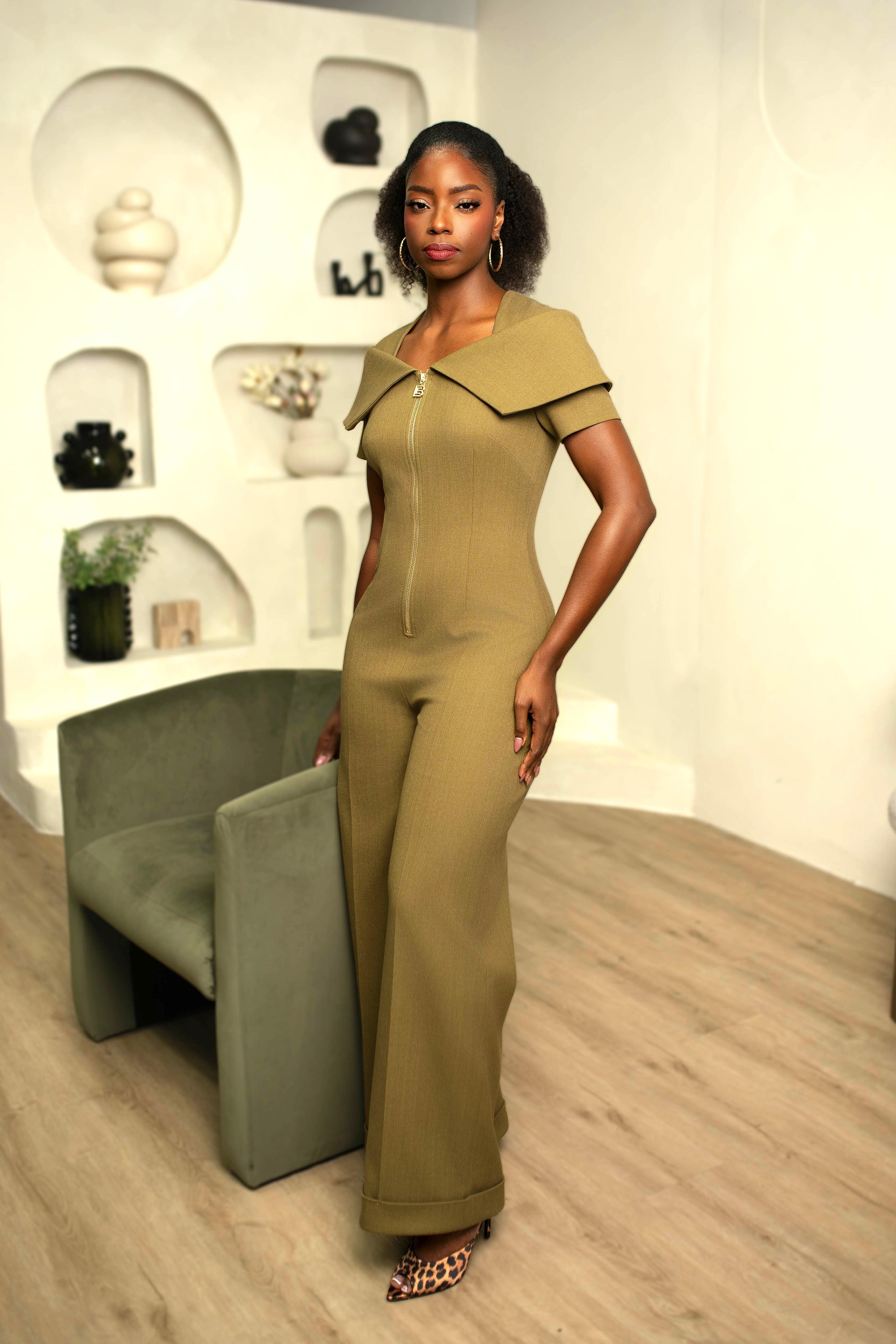 TROUSERS & JUMPSUITS